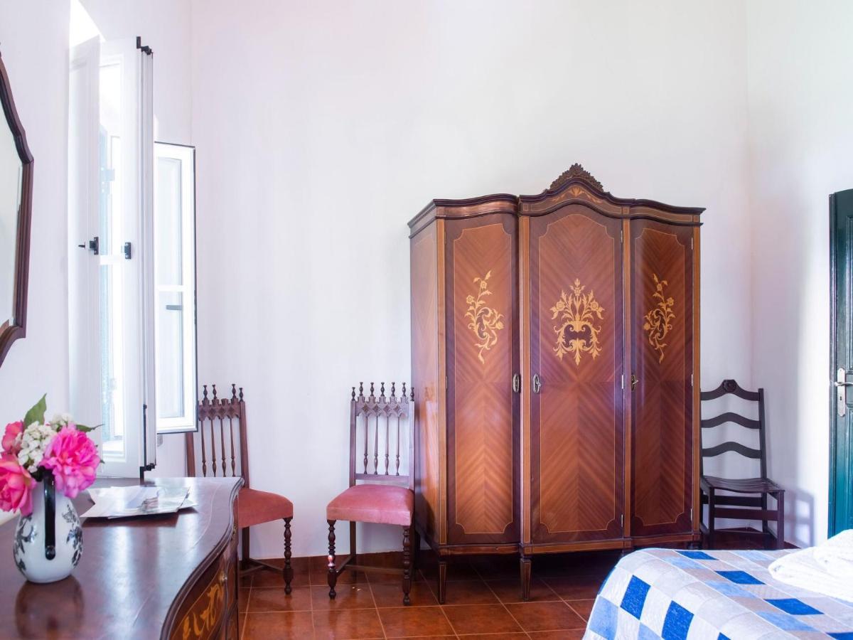 House With Authentic Tiling And Antique Furniture Villa Montemor-o-Novo Exterior photo
